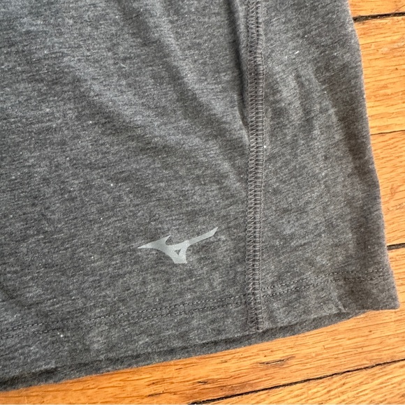 Mizuno Woman’s Tee - Picture 5 of 6